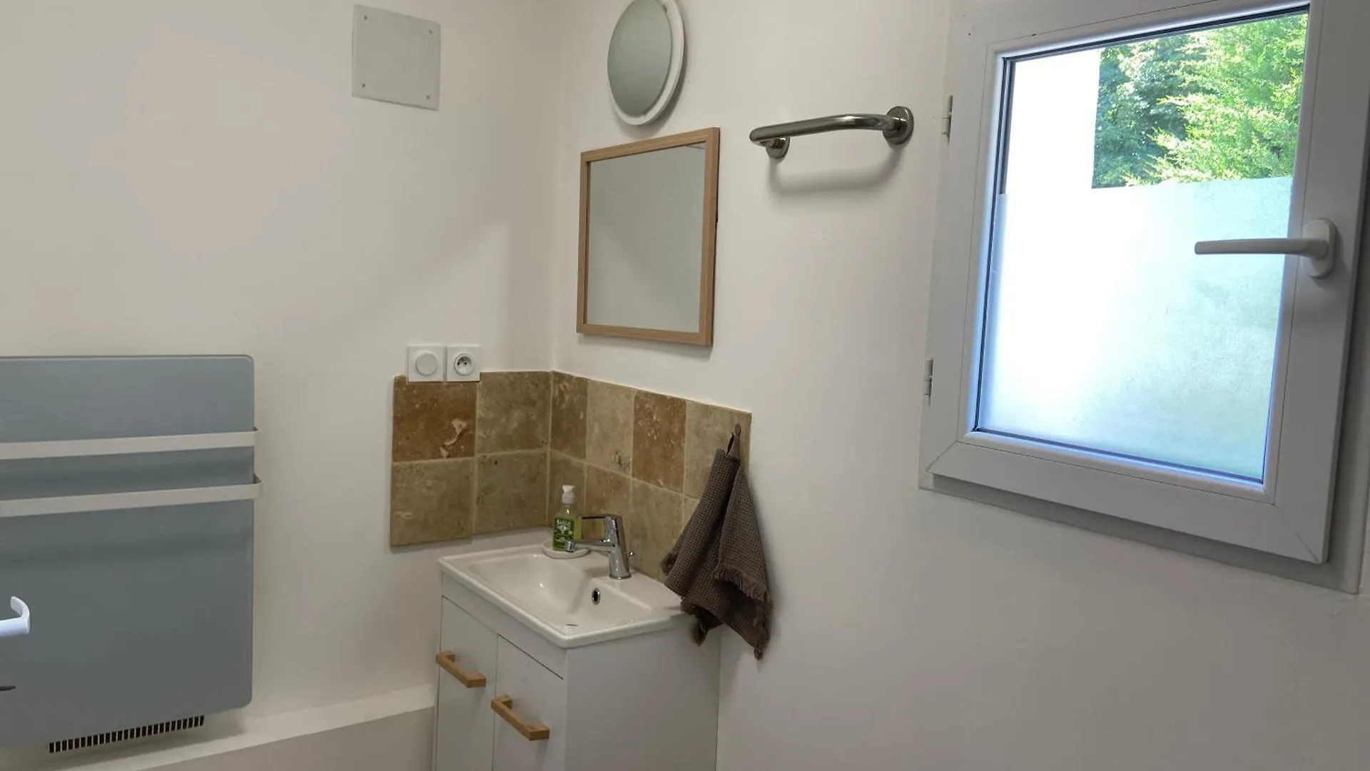 Holiday home Petit Mas En Provence Villa Tarascon