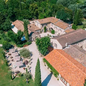 Mas Des Comtes De Provence Tarascon